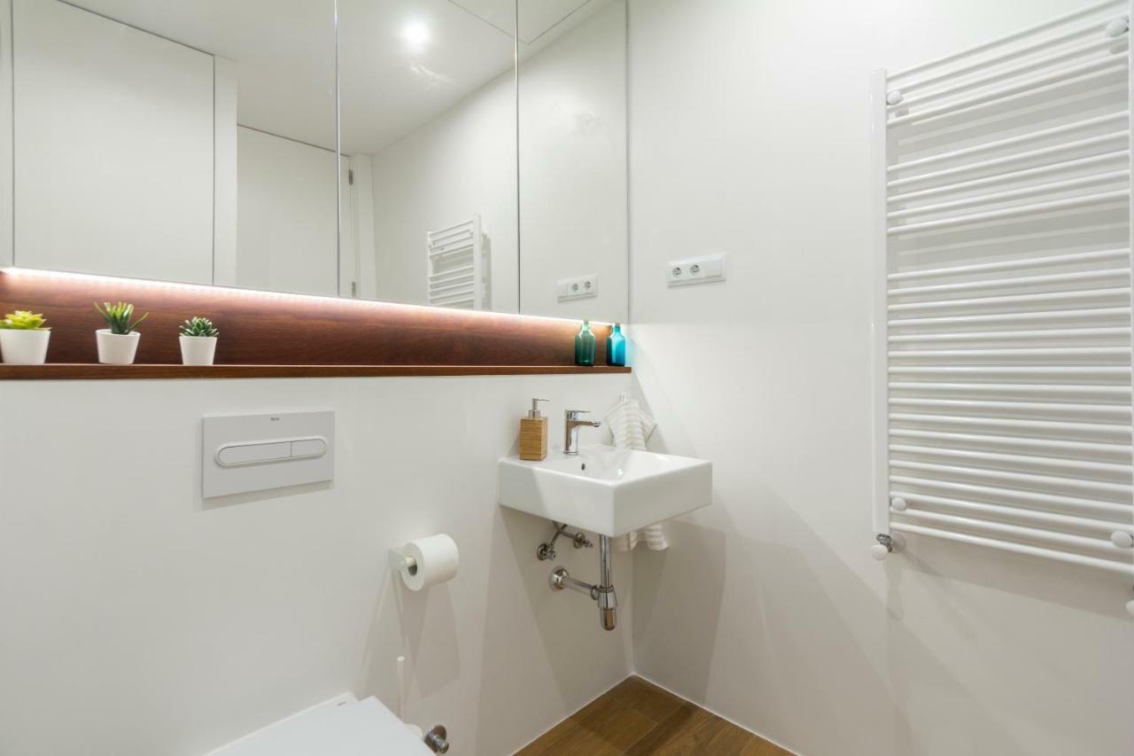Urbantec Realty - Atocha Y Museos Apartment มาดริด ภายนอก รูปภาพ